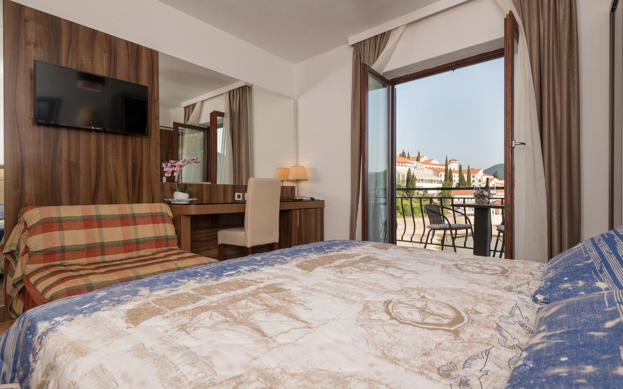Apartments Villa Kresic เนอุม ภายนอก รูปภาพ