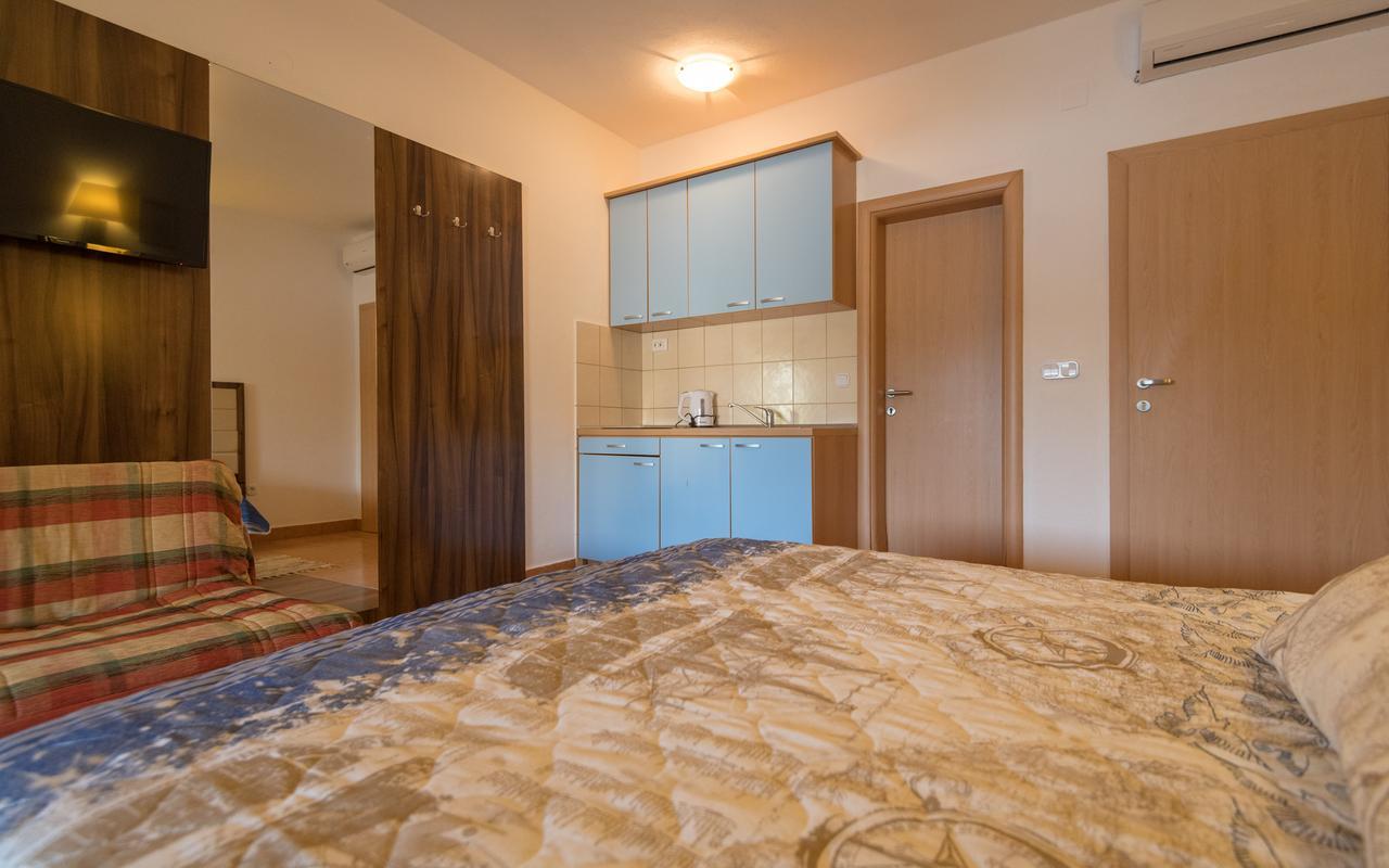 Apartments Villa Kresic เนอุม ภายนอก รูปภาพ